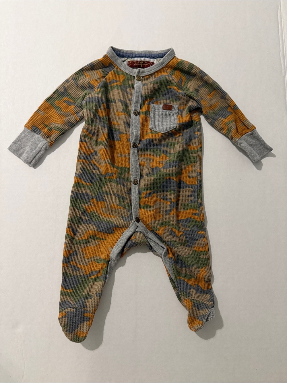 7 For All Mankind Kids 0-3M Camouflage Footie in Green, Orange, Gray